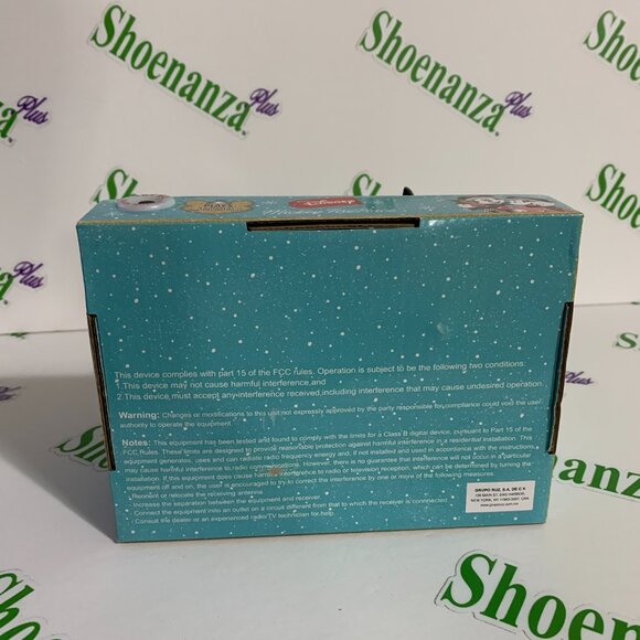 Ruz Disney Mickey & Minnie Mouse Fireplace Lights Musical Christmas Animated - Picture 6 of 6